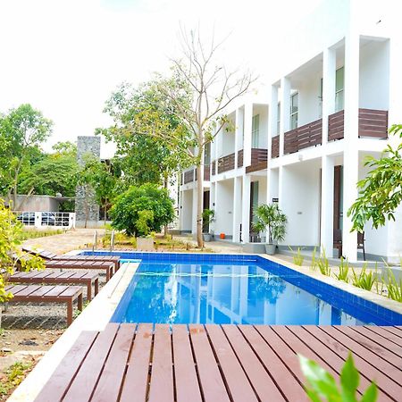 Ananthara Resort Anuradhapura Exterior foto
